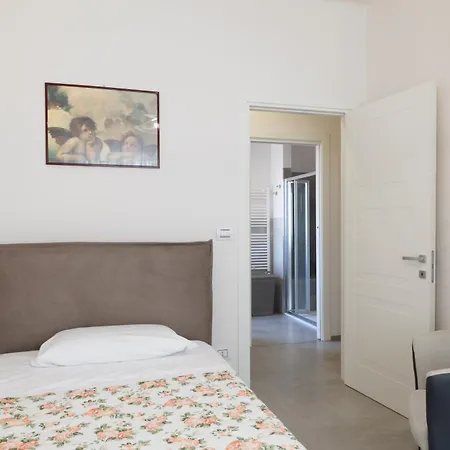 Roby Apartment